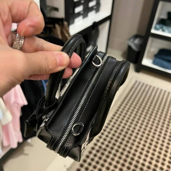 COACH Andrea Mini Carryall In Signature Canvas CO973 - Picture 4 of 11